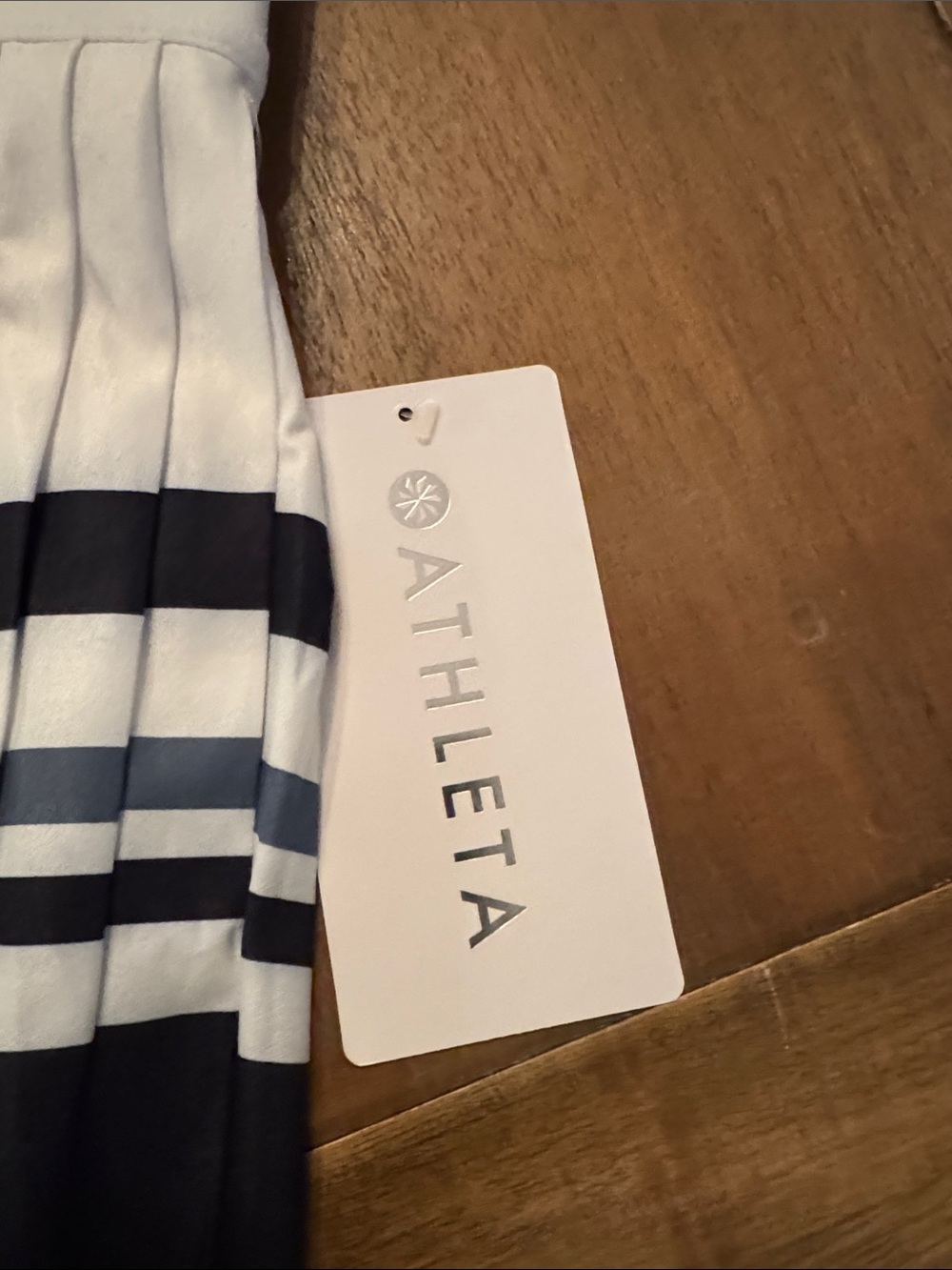 Athleta Match Point pleated color block skort size Small NEW - Picture 2 of 3